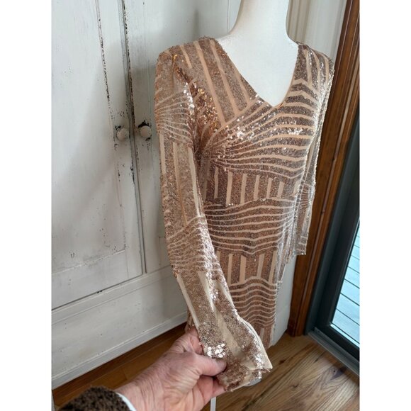 Miss Ord Gold Sequin Bodycon V-Neck Mini Dress L Juniors NYE Hoco Party READ - Picture 10 of 16